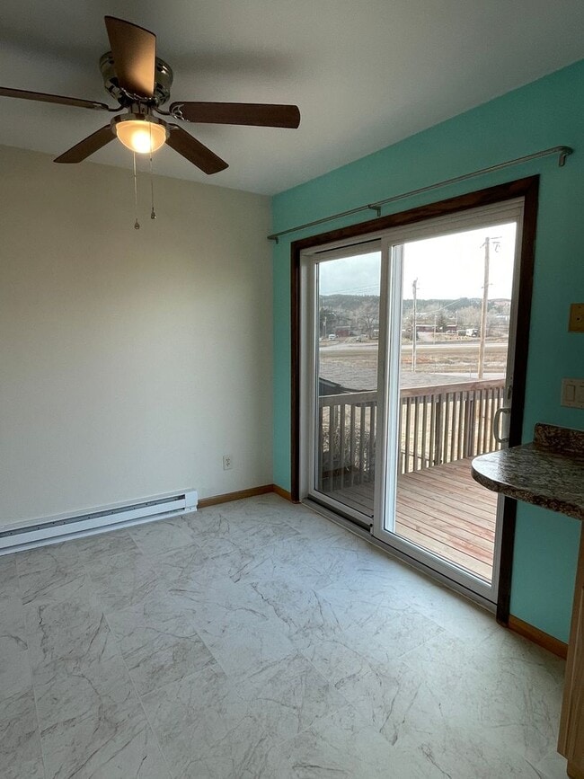 Building Photo - 4 Bedroom, 2 Bath Home for Rent in Black Hawk SD