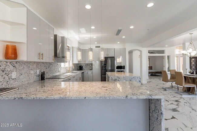 Building Photo - 11525 E Desert Willow Dr