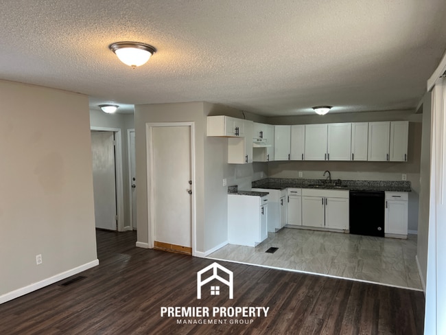 Building Photo - 239 Wilbanks Rd