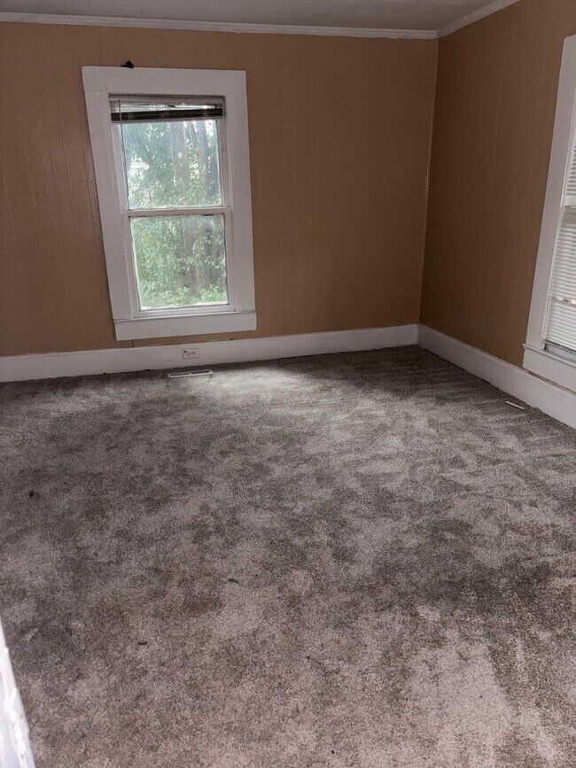 Building Photo - 4322 Mikado Ave