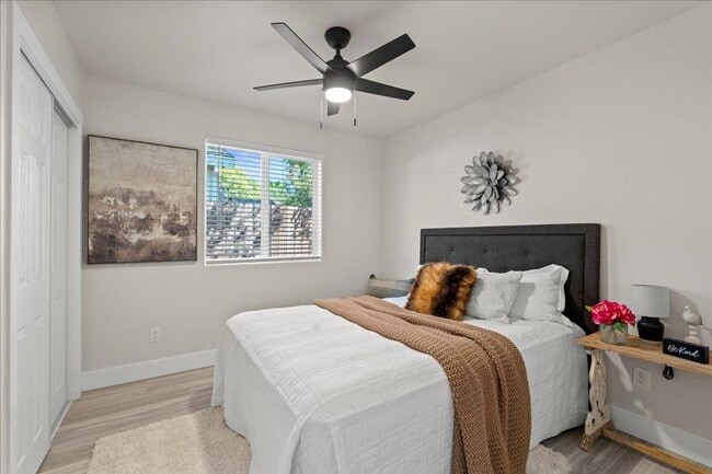 Building Photo - 4BR Home on 0.35-Acre Lot | Owned Solar