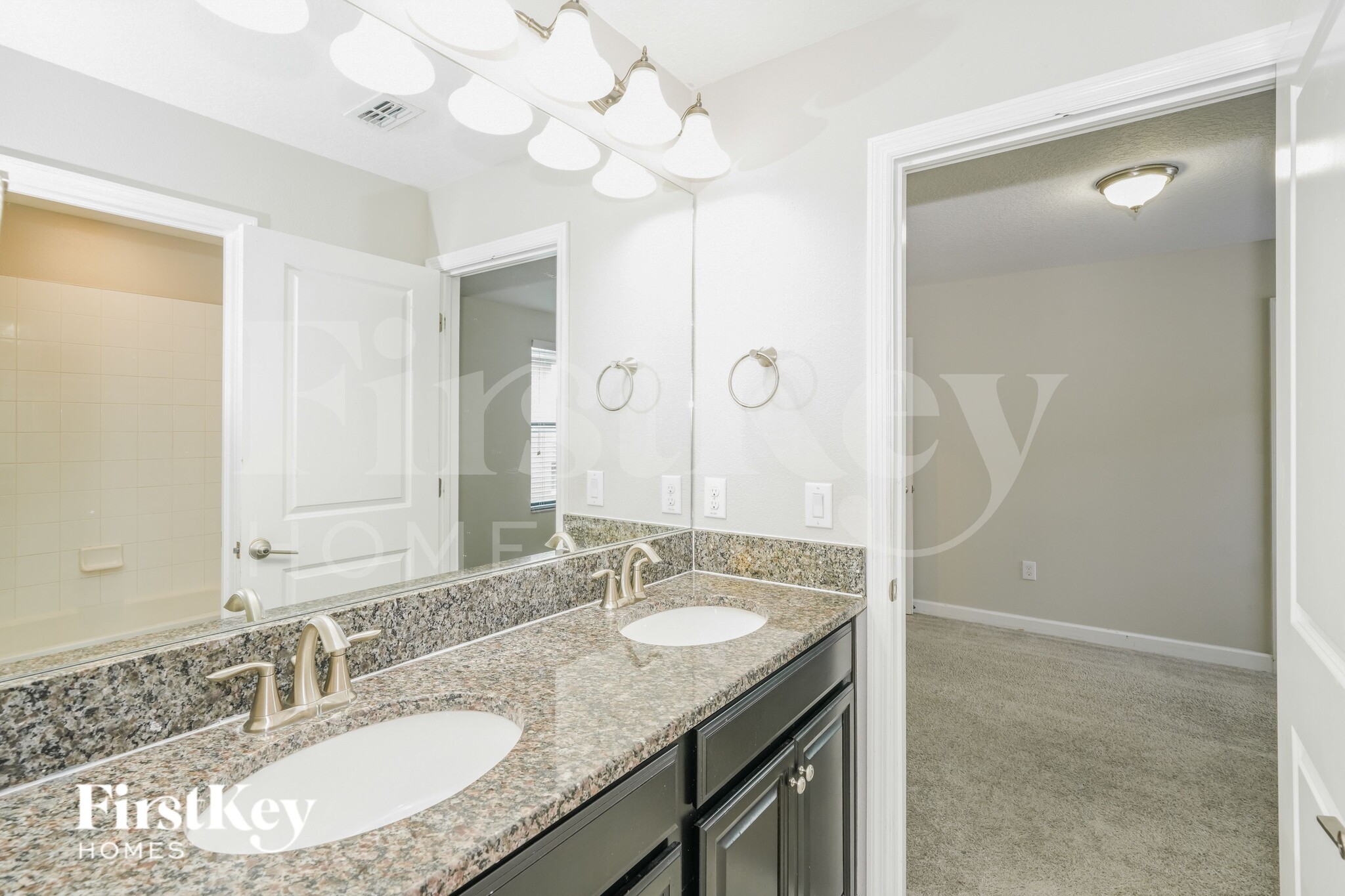 Building Photo - 9835 Ivory Dr
