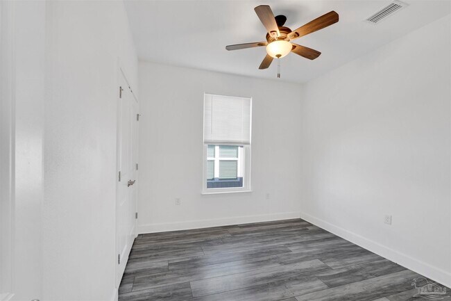 Building Photo - 5316 Cambria Dr