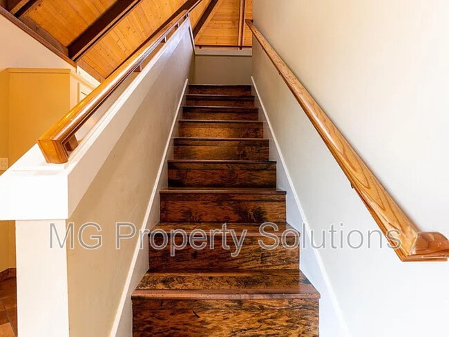 Building Photo - 27 Niven Way