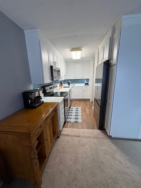 Building Photo - 5901 Mount Eagle Dr