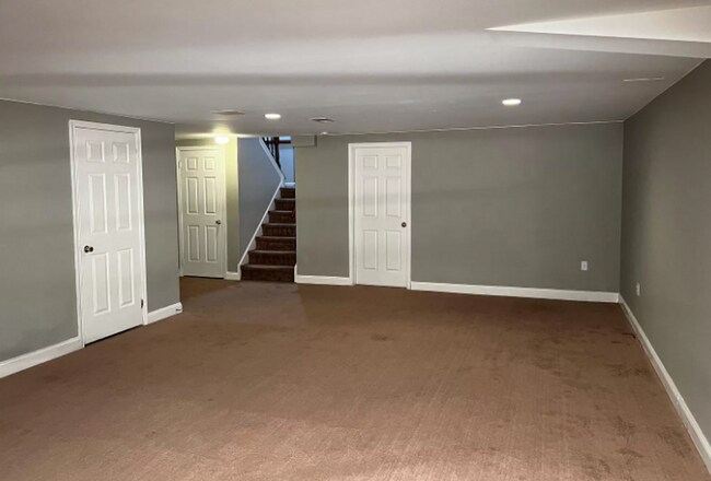 Building Photo - 3 Bedroom 2.5 Bath Townhouse in Woodlands Community of West Chester