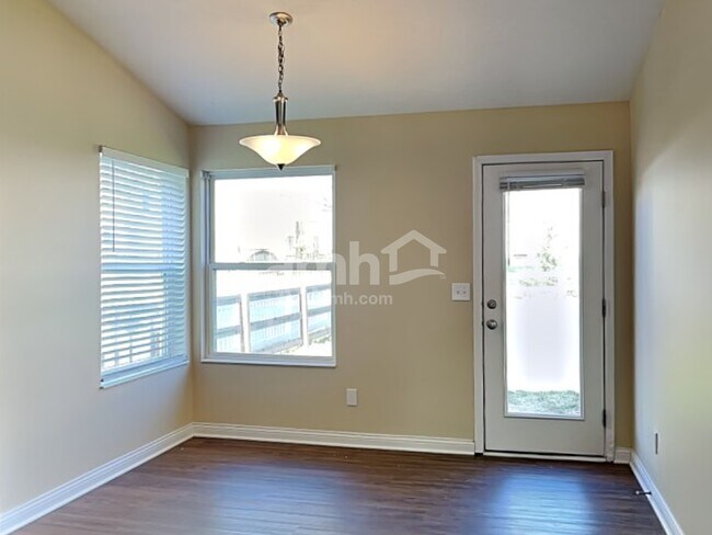 Building Photo - 7852 Highbrook Dr