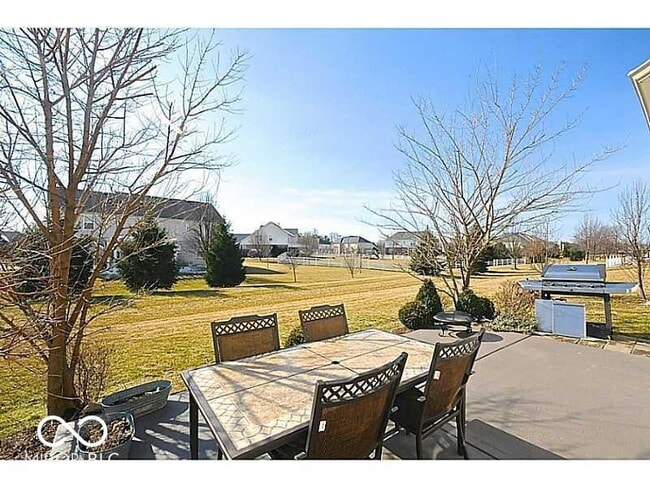 Building Photo - 1367 Hinault Way