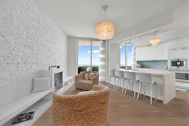 Building Photo - 15901 Collins Ave