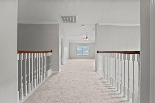 Building Photo - 42 Ebony Oaks Pl