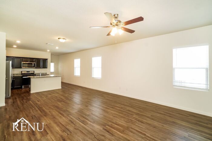 Building Photo - 5026 Firefly Hls