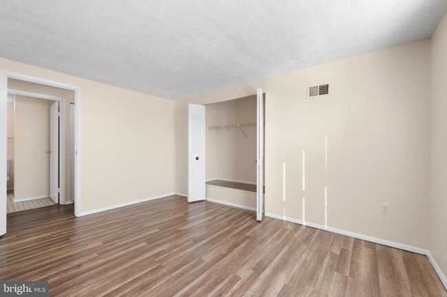 Building Photo - 26008 Brigadier Pl