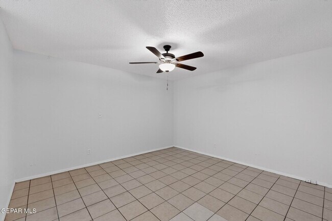 Building Photo - 1509 Lost Padre Mine Dr