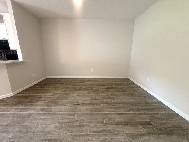 Building Photo - 2099 Switch Grass Cir