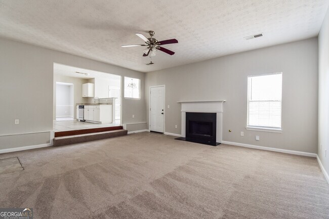 Building Photo - 5494 Brinwick Dr