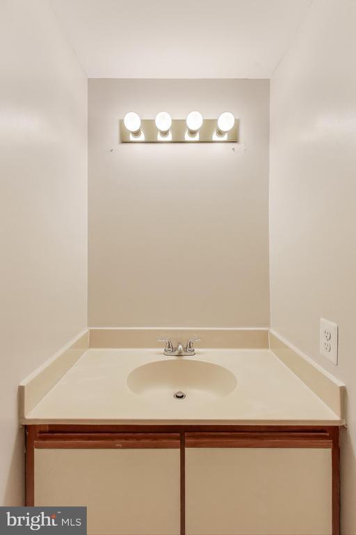 Building Photo - 5801 Inman Park Cir