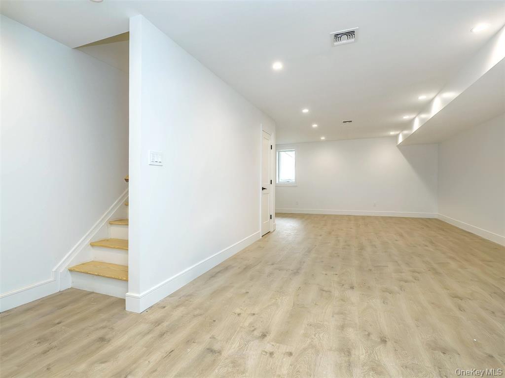 Building Photo - 48 Kirkwood Rd