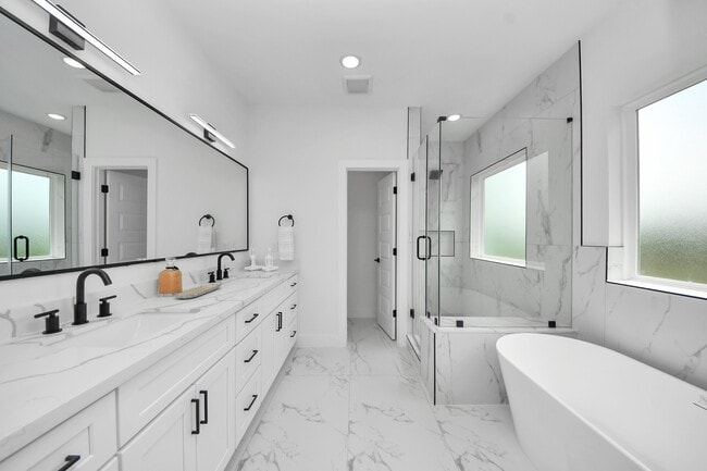 Building Photo - 3118 Wentworth St