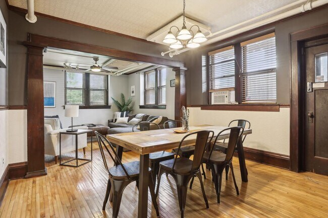 Building Photo - 3006 W 44th St