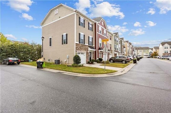 Building Photo - 4301 Saltmarsh Ln