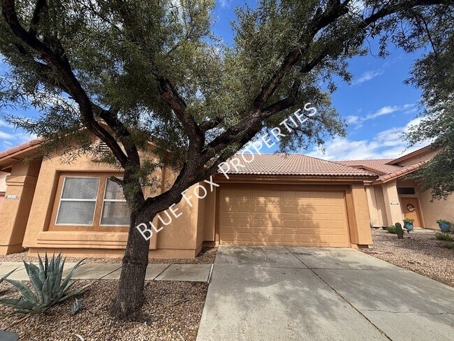 Building Photo - 9913 N Woodstone Trail