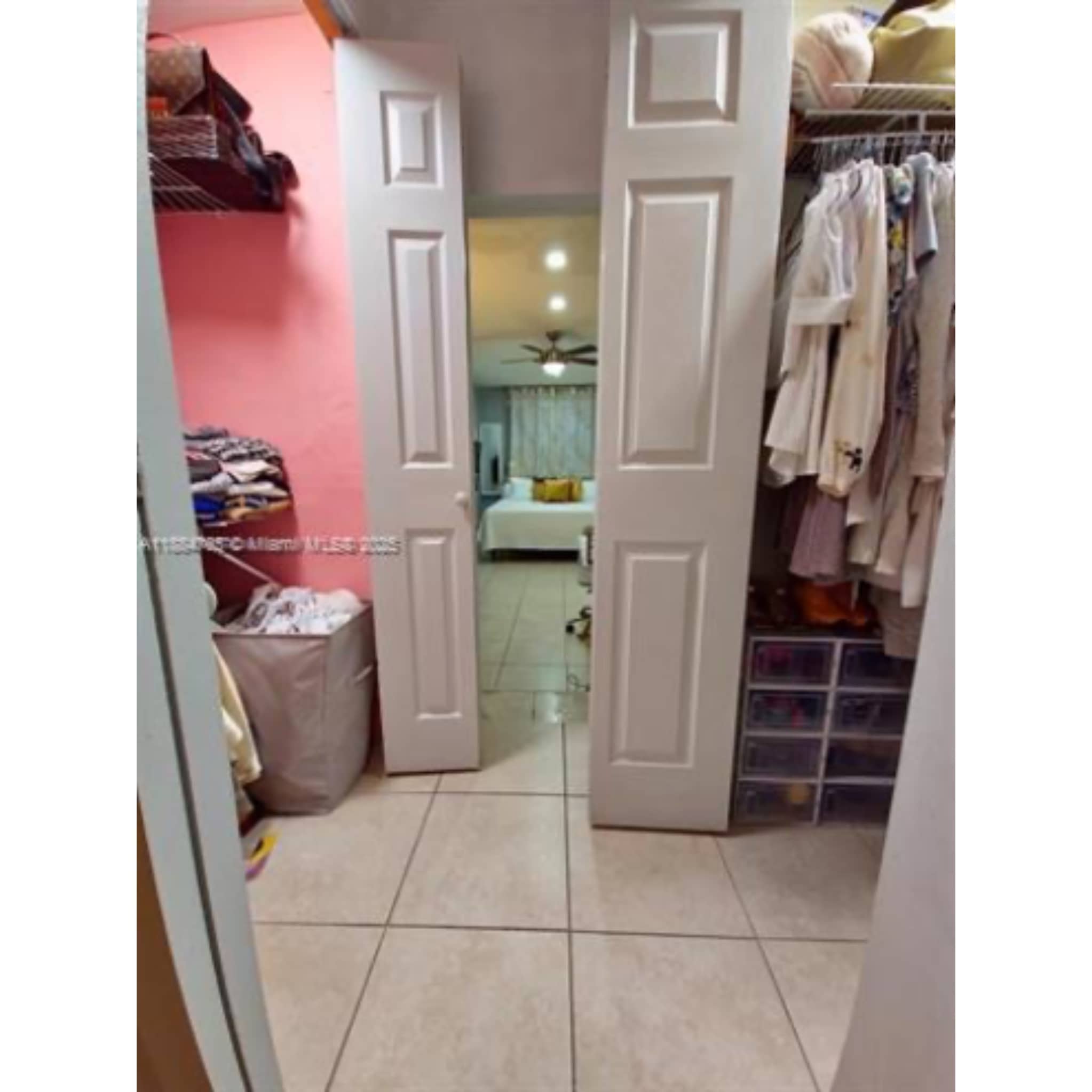 Building Photo - 3324 NW 14th St