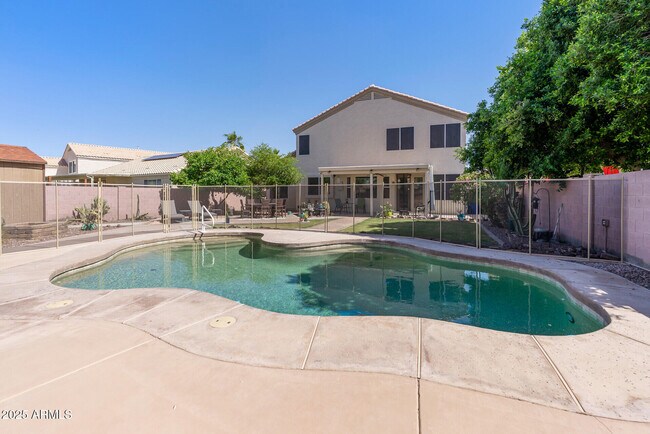 Building Photo - 11530 W Palm Brook Dr