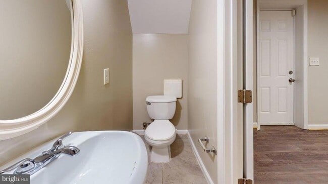 Building Photo - 3507 27th Ave