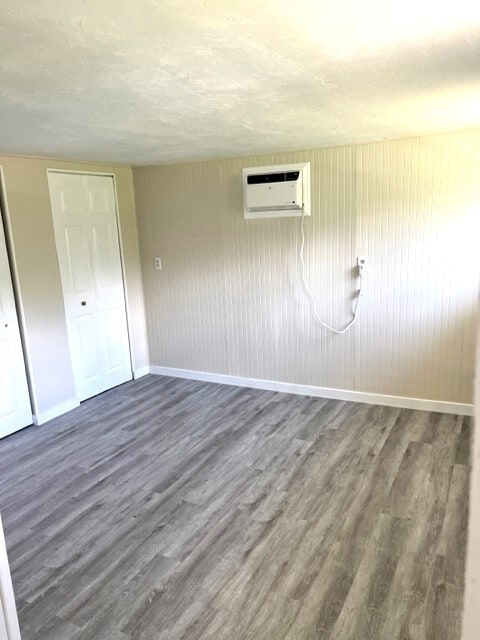Bedroom - 2376 Case Ln