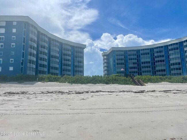 Building Photo - 1175 Jimmy Buffett Mem Hwy