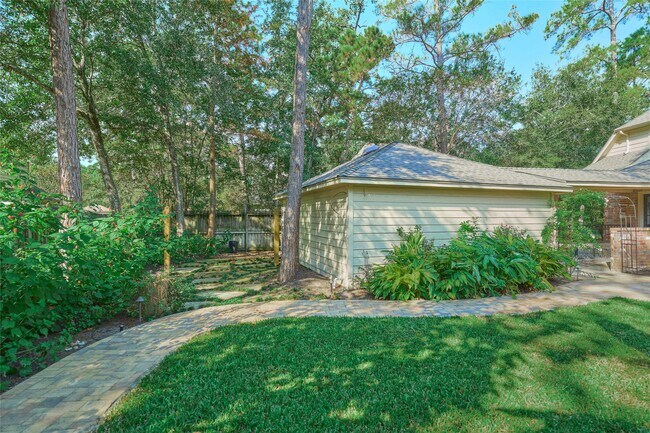 Building Photo - 6 Glen Canyon Pl