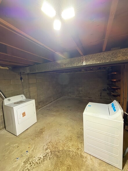 Building Photo - 2244 Northridge Ln