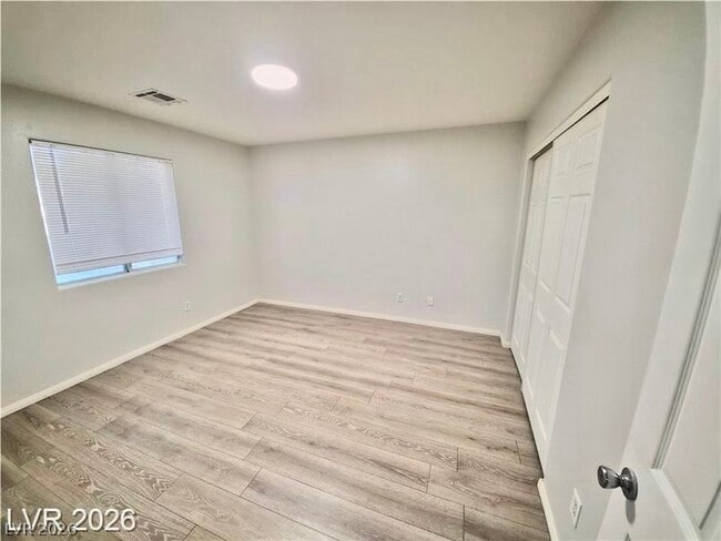 Building Photo - 1080 Red Butte St