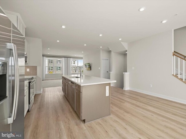 Building Photo - 7840 Blackbriar Wy