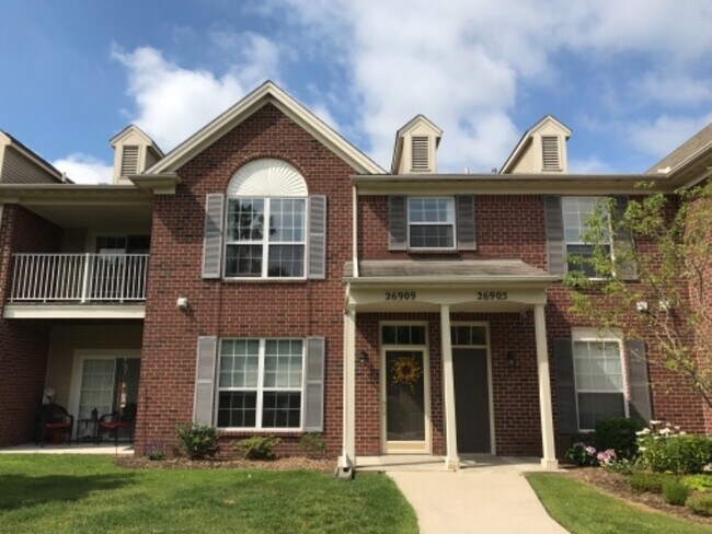 Building Photo - 26905 Carrington Pl