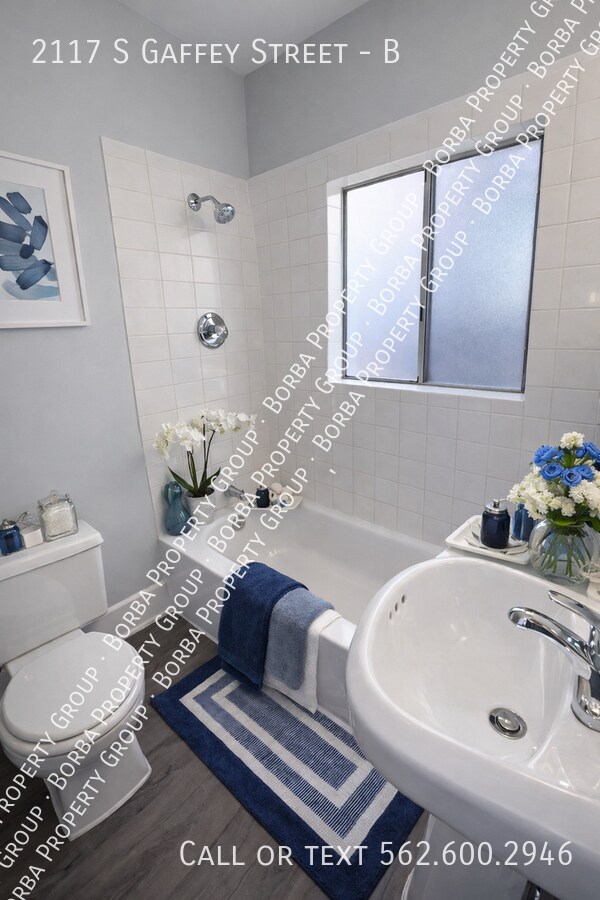 Building Photo - 2117 S Gaffey St