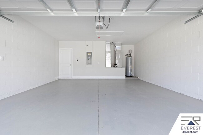 Building Photo - 33 Buffalo Plains Ln