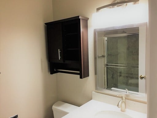 Interior Photo - Charlemagne Apartments