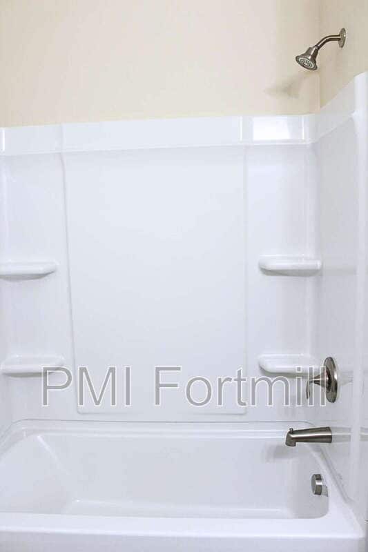 Building Photo - 4417 Carrington Dr