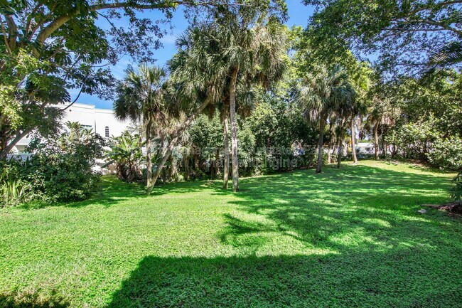 Building Photo - 3143 Kingswood Terrace