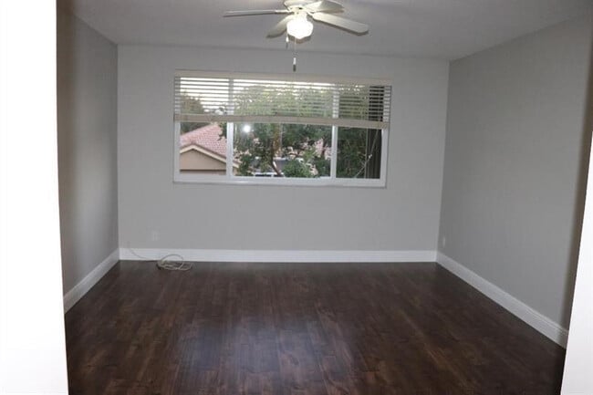 Building Photo - 12502 NW 56th St