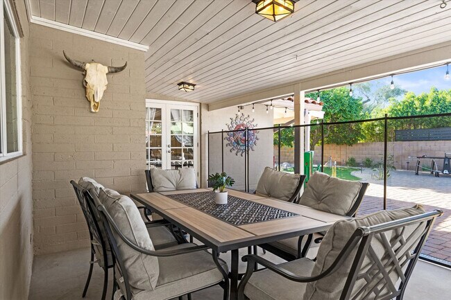 Building Photo - 14836 N Moon Valley Dr