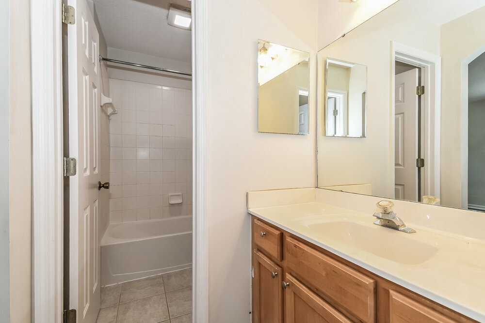 Building Photo - 732 Dewdrop Loop