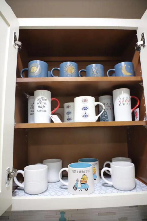 Building Photo - 826 N Lincoln Ave