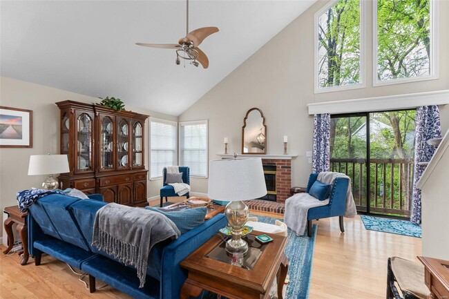 Building Photo - 510 Oaktree Crossing Ct