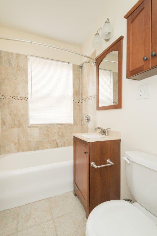 Building Photo - 140 Highland Ave