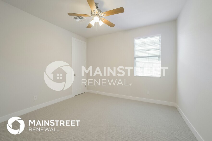 Building Photo - 6907 W Allen St