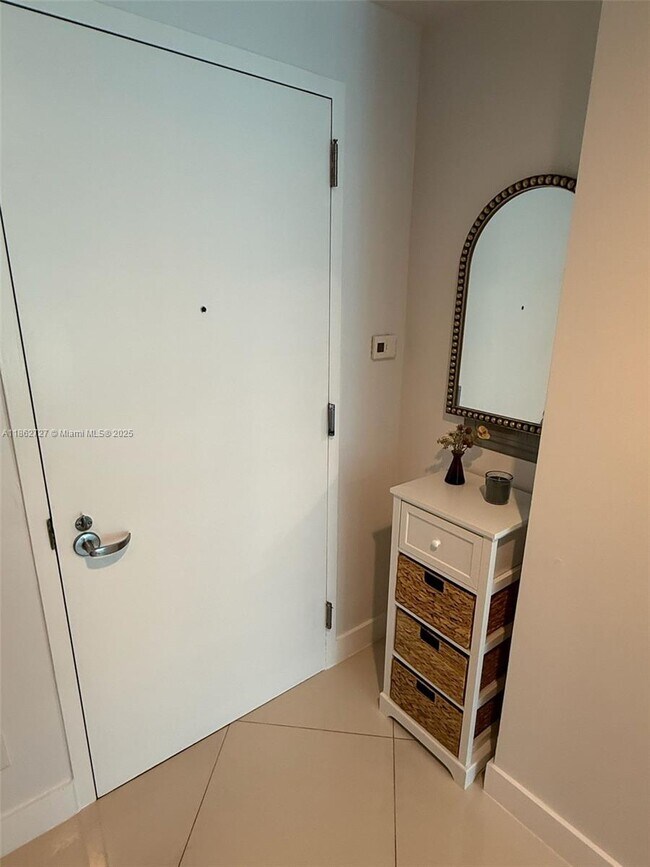 Building Photo - 60 SW 13th St