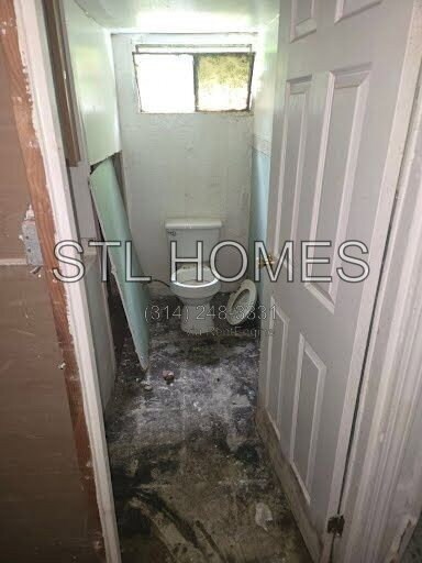 Building Photo - 1039 Gimblin St