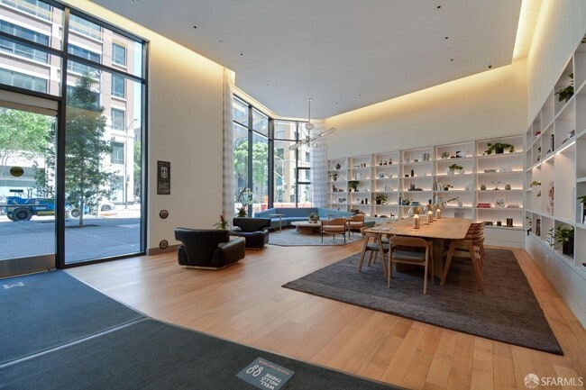 Building Photo - 280 Spear St